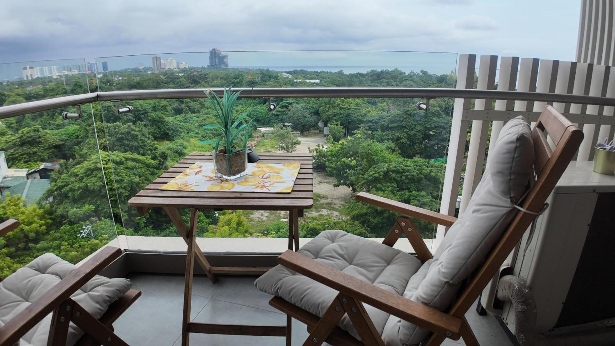 Dominiks Stylish Resort Gem Ocean View Pool Queen Bed At Tambuli 8 Floor Fast Wifi Мактан Екстер'єр фото